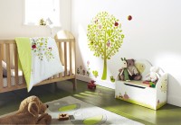 11 Fantastic Baby Nursery Design Ideas by Vertbaudet White Green Tree Wall