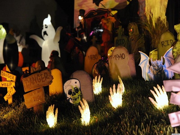 25 Halloween Decorating Ideas For 2013