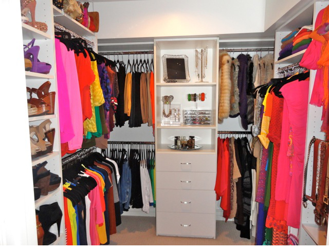 20 Ways to Organize Your Closet For Summer