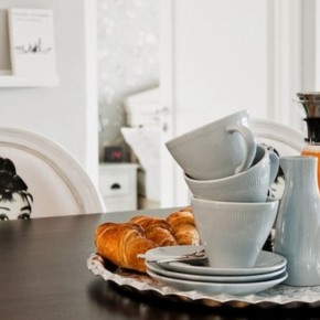 The Best Modern Apartment Glass Table View