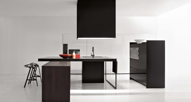 All Black Simple Kitchen  Modern Kitchens From Elmar Cucine  Image  2