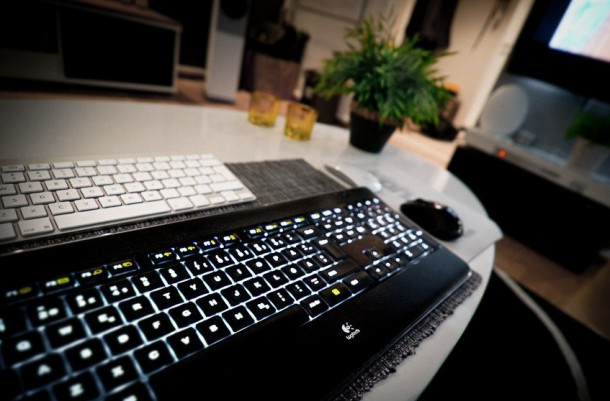 Apple Logitech Keyboard Mouse  A Massive Home Entertainment Setup  Wallpaper 13