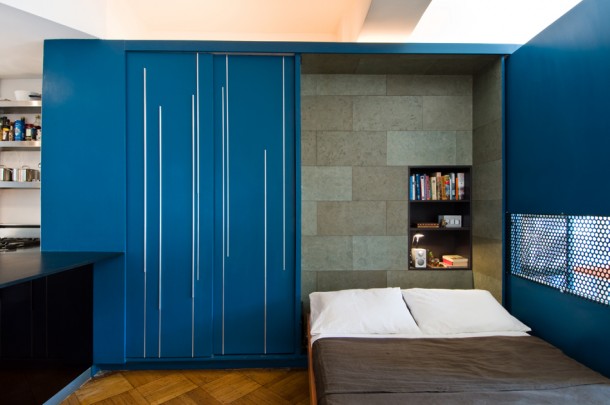 Bed Integrated To Wardorbe  Super Small Apartment Design in Manhattan Photo  3