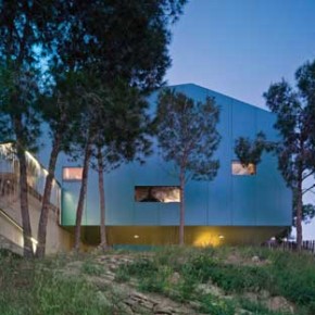 House Among Pines 3 Unique Architecture in Spain: House Among Pines Pict 3