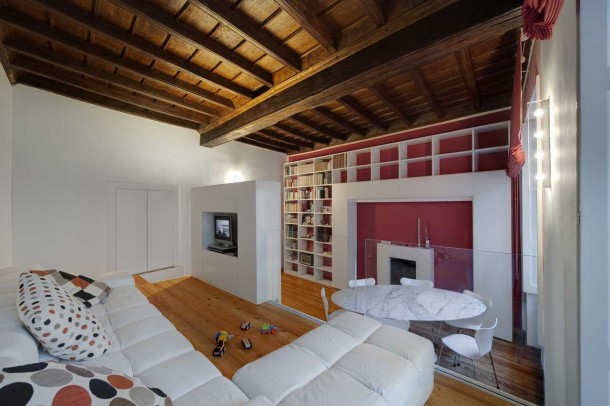 House T 140212 05  Small Apartment / Hidden Bed Design by POINT Architecture
  Image  6