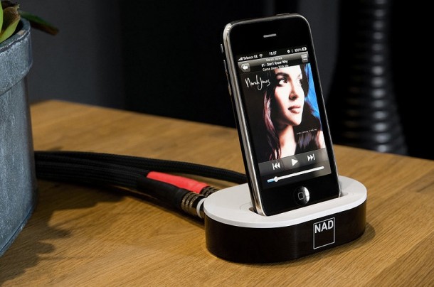 Ipod To Entertainment System  A Massive Home Entertainment Setup  Pict  15