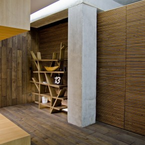 La 181111 42 Loft Apartment by 2B Group Image 33