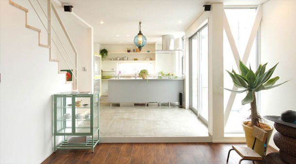 Light Beige Kitchen  Modern Japanese Kitchens  Wallpaper 20