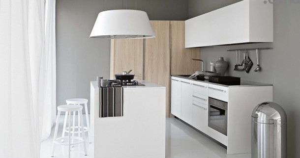 Smaller White Kitchen With Light Wood Elements  Modern Kitchens From Elmar Cucine  Image  18