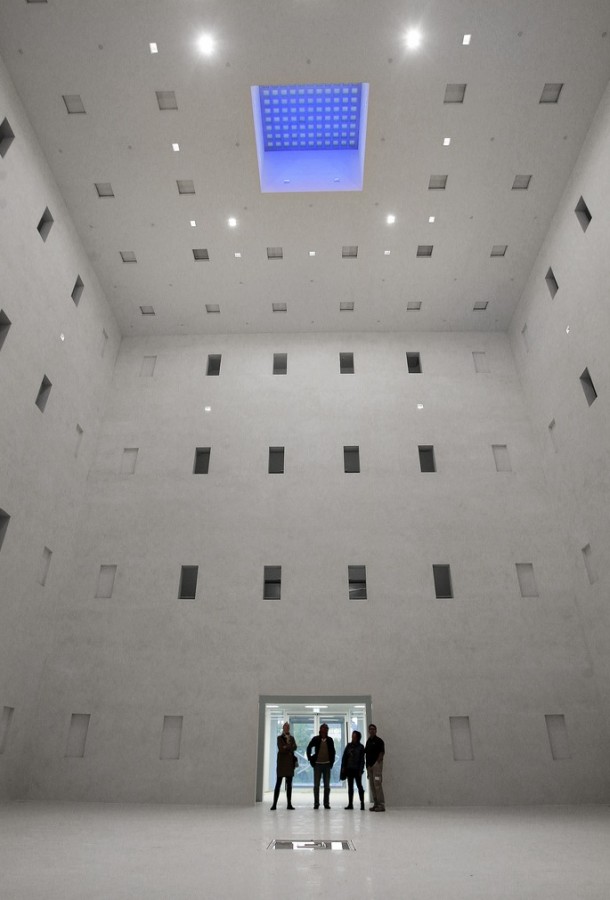 The Heart  The New Stuttgart City Library  Pict  2