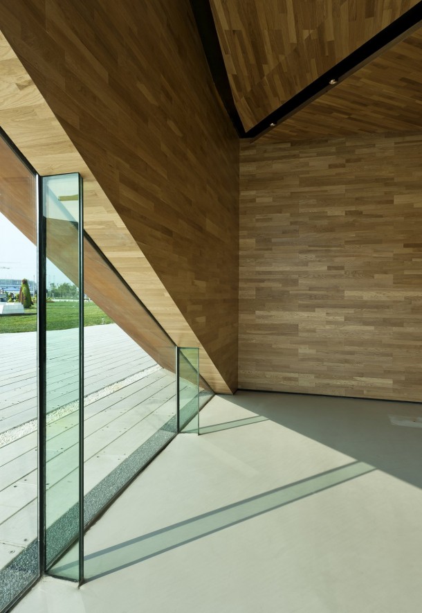 Vt 070212 10  Vanke Triple V Gallery by Ministry of Design
  Picture  11