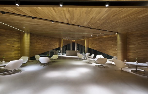 Vt 070212 12  Vanke Triple V Gallery by Ministry of Design
  Pict  13