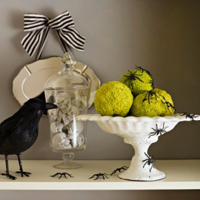 50 Awesome Halloween Decorating Ideas Fireplace Crow