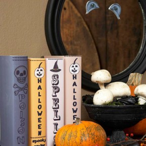 50 Awesome Halloween Decorating Ideas Fireplace cute Pumpkins and Old Books