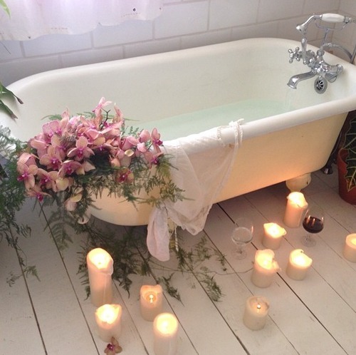 20 Romantic Bathroom Ideas