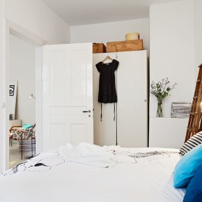 Small Bedroom White  A Scandinavian Beauty Photo  10